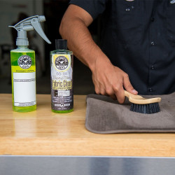 CHEMICAL GUYS FABRIC CLEAN CARPET & UPHOLSTERY SHAMPOO & ODOR ELIMINATOR